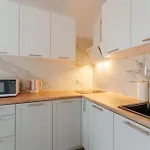 Artyleryjska, Apartments4u24pl *