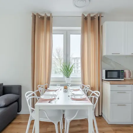 Daire Artyleryjska, Apartments4u24pl Kolobrzeg