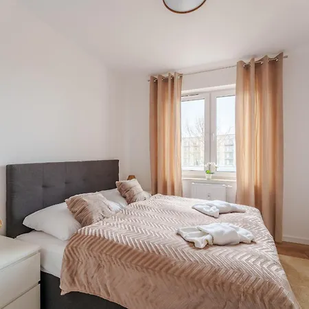 Artyleryjska, Apartments4u24pl Apartamento *