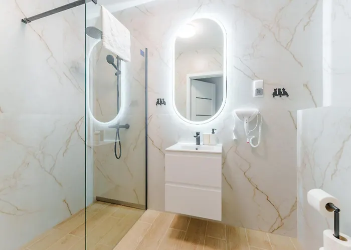 Apartment Artyleryjska, Apartments4u24pl *