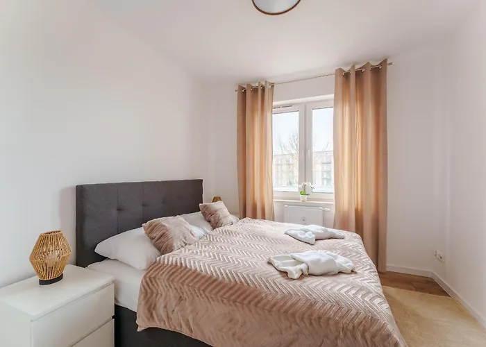 Artyleryjska, Apartments4u24pl Apartment *